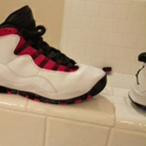 Boys basketball shoes